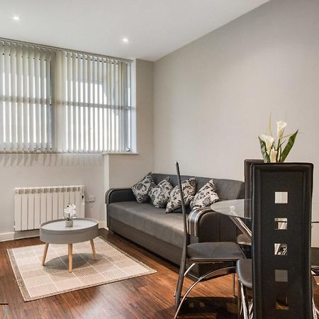 Cosy 1-Bed By Heathrow Airport Apartment London Luaran gambar