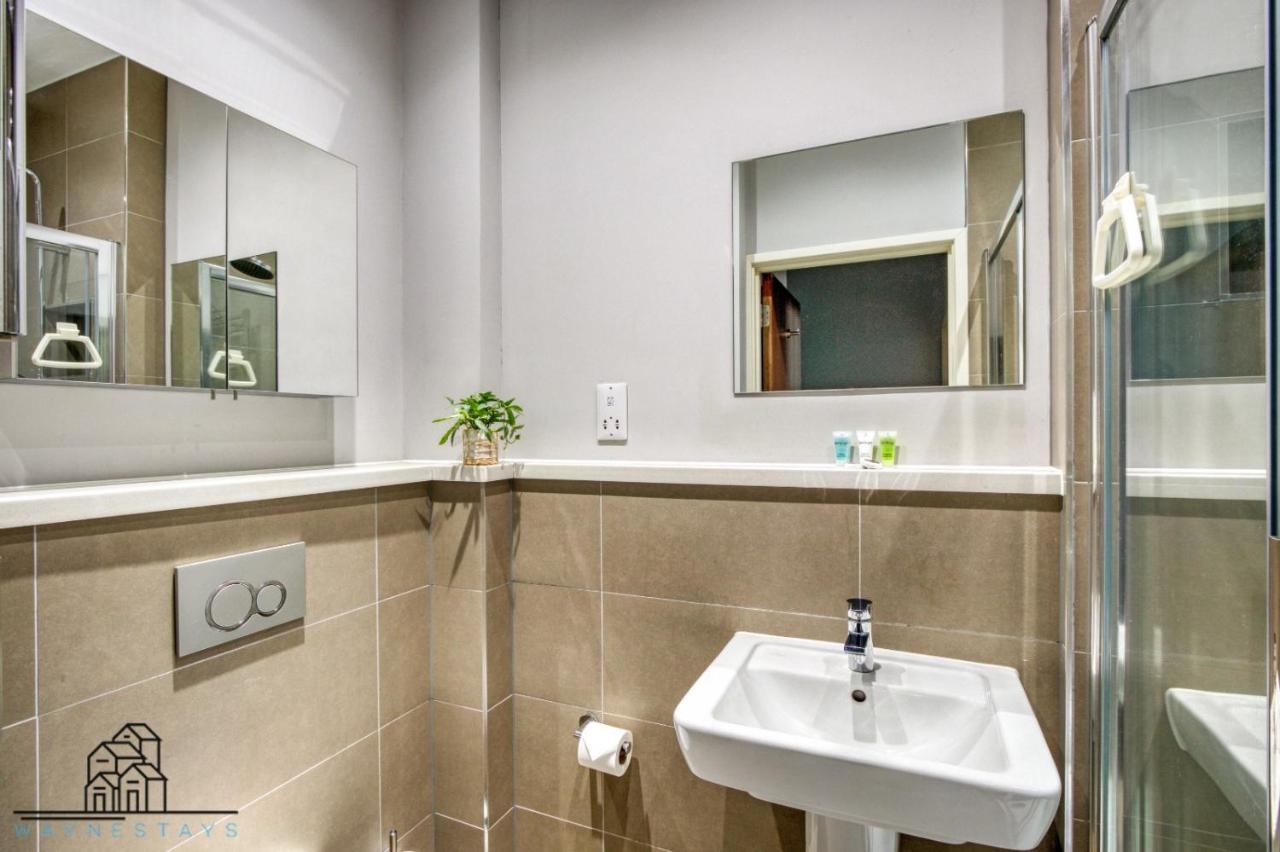 Cosy 1-Bed By Heathrow Airport Apartment London Luaran gambar